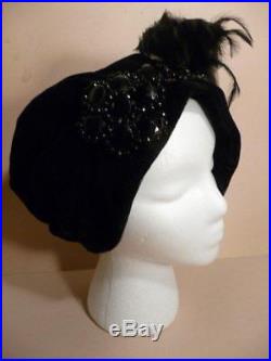 1920's Deco Era Flapper Cloche velvet Hat Black Glass beaded flower Feathers