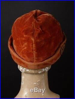 1920s Burnt Orange Velvet & Silk Helmet Cloche