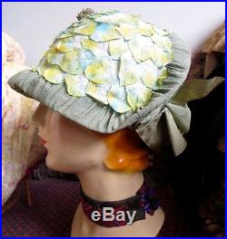 1920s Wild & Unusual Paradise Label Green Leaves Cloche Hat 22.5 Size