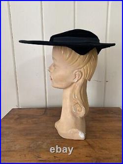 1940's 1950's Vintage Velvet Platter Hat