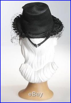 1940s Amazing Black Woven Hat with Dotty Veil & Double Loop Brim & Pink Florals
