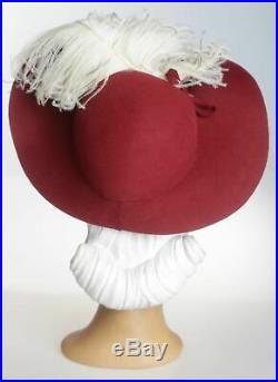 1940s Dramatic Rich Burgundy Felt Hat with OTT Creamy Feathers Plume and Bow