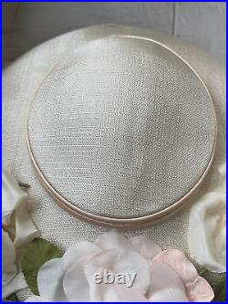 1940s VINTAGE Pancake Hat Ivory Gabardine withPink Silk Flowers Sz 22