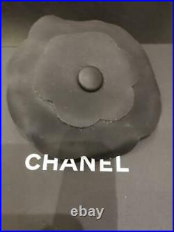 1994 Auth CHANEL Vintage Black CAP HAT with a Brooch