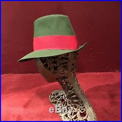 30s 40s Vintage Hat Stetson Olive Green Red Ribbon 22 1/2 felt