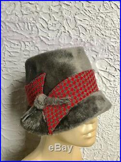 50's Vintage Schiaparelli Angora Felt Jaunty Hat Fabulous