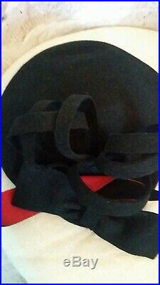 50s Schiaparelli Blk Hat All Felt! Cluster of Loops, Lge Red Bow! Very Chic