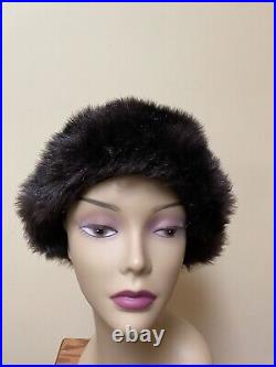 8 Vintage Hats Black, Brown, Beige, Faux Fur, Pink Tweed, Nice Variety