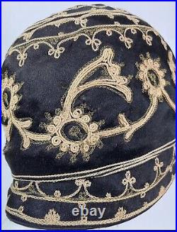 Antique 1920s 20s Cloche Hat Black Satin Metallic Cord Embroidered Flapper