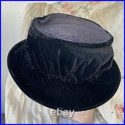 Antique Edwardian Black Silk Velvet & Straw Brim Hat Gathered Vintage