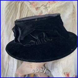 Antique Edwardian Black Silk Velvet & Straw Brim Hat Gathered Vintage