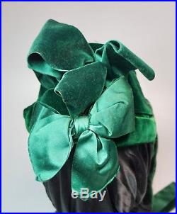 Antique Victorian Bonnet Hat Green Velvet August Petit Rue de la Paix Paris 1886