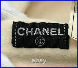 Authentic CHANEL A14667 Coco Mark Beret Hat Head Accessory Ivory Wool Rank AB