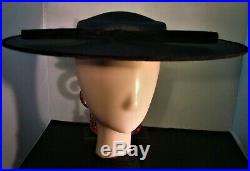 BLACK CARTWHEEL/TILT HAT with Velvet Bow Trim Circa 1942 Great Condition