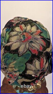 Beautiful Flapper 1920's Metallic Gold Lame Floral Silk Chiffon Cloche Hat