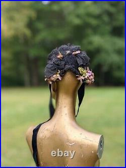 Beautiful Victorian 1890's Black Net & Lace Ruffle Cbonnet / Hat