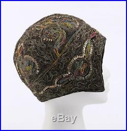 COUTURE c. 1920s Metallic Gold Embroidered Sequin Silk Flapper Cloche Evening Hat