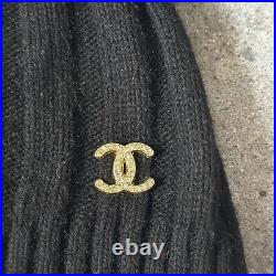 Chanel Vintage Amazing Woman's Knit Beanie Hat (made in Italy)