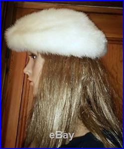 Christian Dior White Mink Woman's Hat Beret 55cm