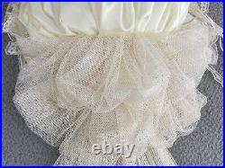 ELSIE MASSEY Vintage Victorian Touring Hat Derby Wedding Ivory Roses Pearls EXC