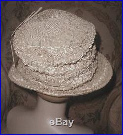 EXQUISITE 1918 1920s Ivory Silk Cloche Hat w Soutache, Huge Bow Wedding Hat LRG