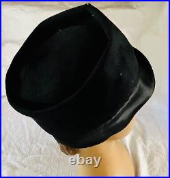 Elegant Vintage Edwardian Black Felt Silk Toque Woman's Hat