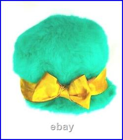 Elsa Schiaparelli rare Bright green Rabbit Fur 50s Paris hat Rare + Outstanding