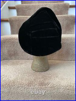 Fab Dramatic Velvet Vintage Hat