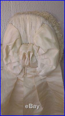Great, antique victorian French wedding bonnet, marrial bonnet, lace, tule ribbons