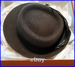 HERMES FEATHERED FEDORA + BOX 1980s vintage upscale wool hat cap