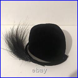 Iconic SCHIAPARELLI Avant Garde Black Velvet HAT With Feathers