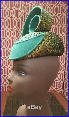 Jack McConnell Vin. Hat Green Peacock Feathers Beautifully design