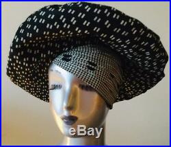 Kokin Designer Vintage Black & White Print Womens Hat