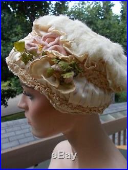 Marvelous Victorian hat. Lovely velvet flowers c. 1890