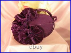 Stunning vtg.'40s purple felt tilt hat large velvet flowersWORLD WAR II