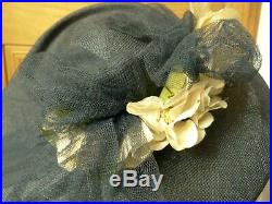 True Vintage ladies Navy Blue 1940's platter hat, wide brim, floral