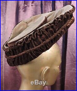 Unusual Victorian 19th C Ruched Two Tone Velvet Bonnet Hat W Feathers