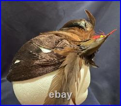 Unusual Vintage C1930-40 Brown Asymmetric Tilt Toque Hat With Bird + Feathers