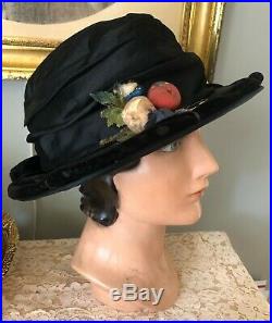VINTAGE 1920's BLACK SILK HAT With VELVET TRIMMED BRIM AND REAR BOW