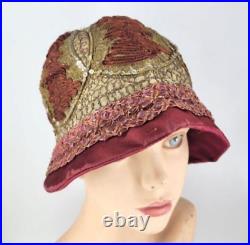 VINTAGE COUTURE c. 1920's SEQUINED SILK FLAPPER CLOCHE HAT RARE FIND