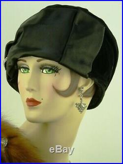 VINTAGE HAT 1920s CLOCHE HAT BEAUTIFUL BLACK VELVET & SATIN, w RHINESTONE JABOT