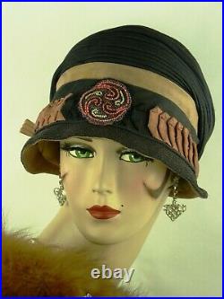 VINTAGE HAT 1920s CLOCHE HAT, DEEP BLUE & FAWN PLEATING, BEADWORK & DECO HATPIN