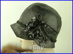 VINTAGE HAT 1920s CLOCHE HAT, THE FRENCH ROOM, FINE BLACK STRAW w CELLOPHANE ROSE