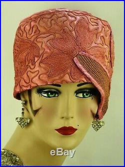 VINTAGE HAT 1920s USA, BEAUTIFUL PINK CLOCHE, SILK, STRAW w SOUTACHE EMBROIDERY