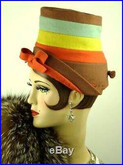 VINTAGE HAT 1930s USA, JEAN ARLETT STOVEPIPE HAT STRIPED FELT w MATCHING HAT PIN