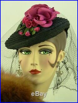 VINTAGE HAT 1940s USA, BLACK FINE STRAW TILT CAP w FUCHSIA ROSES, HAT PIN & VEIL