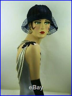 VINTAGE HAT, FRENCH 1920s CLOCHE, NAVY BLUE SISAL & LACE SPRING SUMMER PARTY HAT