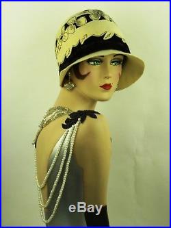 VINTAGE HAT PREVIEW LISTING IN PROGRESS 1920s MONOCHROME CLOCHE