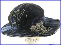 VINTAGE HAT WW1 1910s FRENCH, BICORN CLOCHE HAT, DEEP BLUE VELVET & JET BEAD