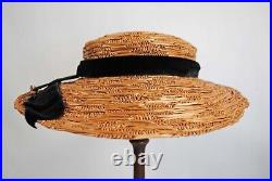 VINTAGE LADIES BRIMMED STRAW HATS, EARLY 1940s, LOT OF 2